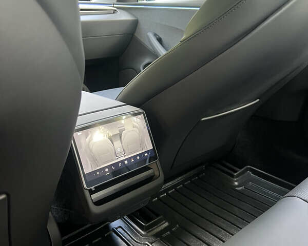 Тесла Модель 3 2024 у Львові на Automoto.ua Тесла Модель 3, об'ємом двигуна 0 л та пробігом 3 тис. км за 28500 $, фото 9 на Automoto.ua