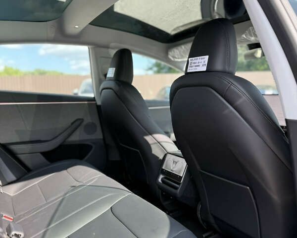 Тесла Модель 3, объемом двигателя 0 л и пробегом 1 тыс. км за 29000 $, фото 29 на Automoto.ua
