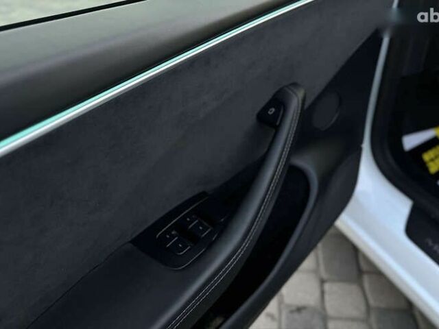 Тесла Модель 3, объемом двигателя 0 л и пробегом 15 тыс. км за 32500 $, фото 20 на Automoto.ua