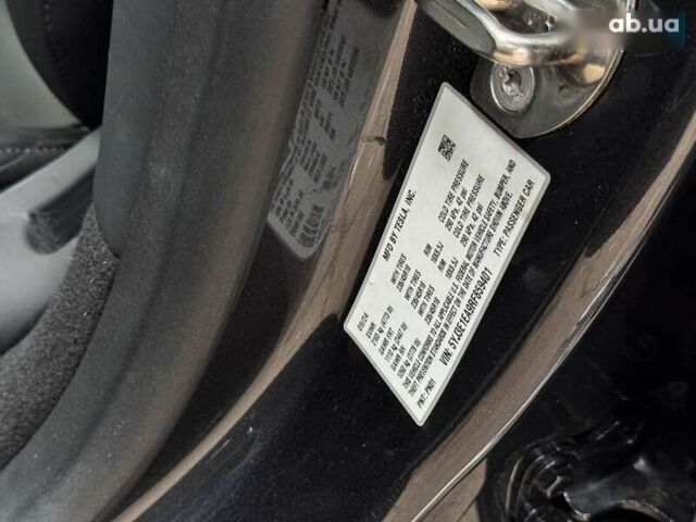 Тесла Модель 3, объемом двигателя 0 л и пробегом 12 тыс. км за 31999 $, фото 24 на Automoto.ua