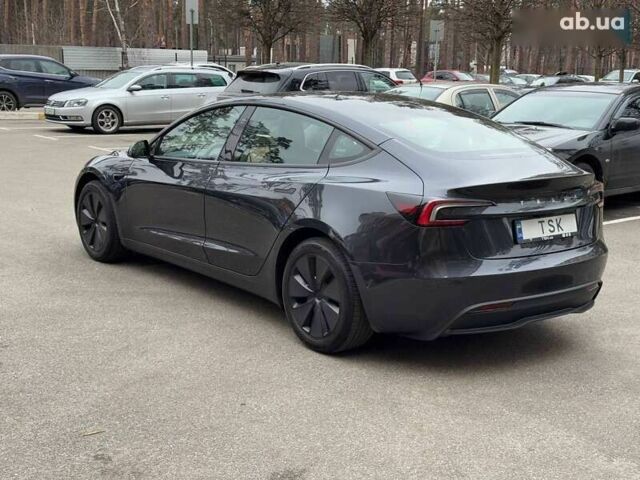 Тесла Модель 3, объемом двигателя 0 л и пробегом 5 тыс. км за 28999 $, фото 3 на Automoto.ua