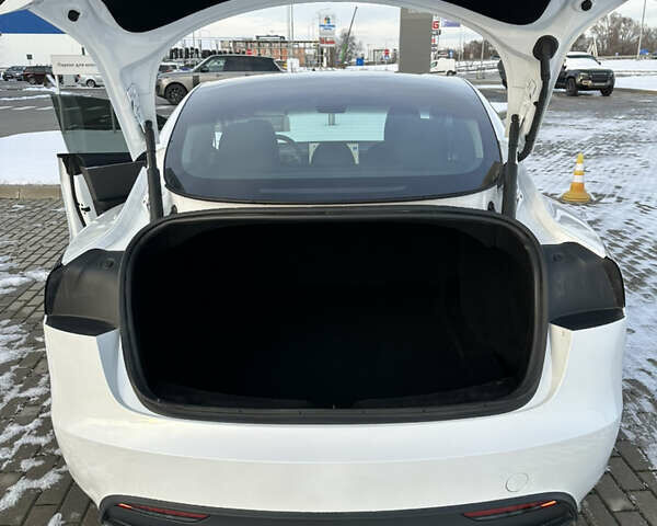 Тесла Модель 3, объемом двигателя 0 л и пробегом 21 тыс. км за 27500 $, фото 17 на Automoto.ua