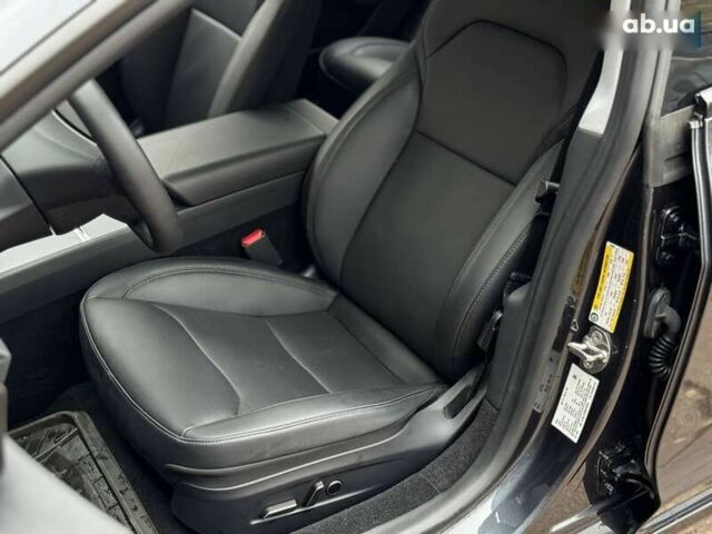 Тесла Модель 3, объемом двигателя 0 л и пробегом 12 тыс. км за 31999 $, фото 12 на Automoto.ua