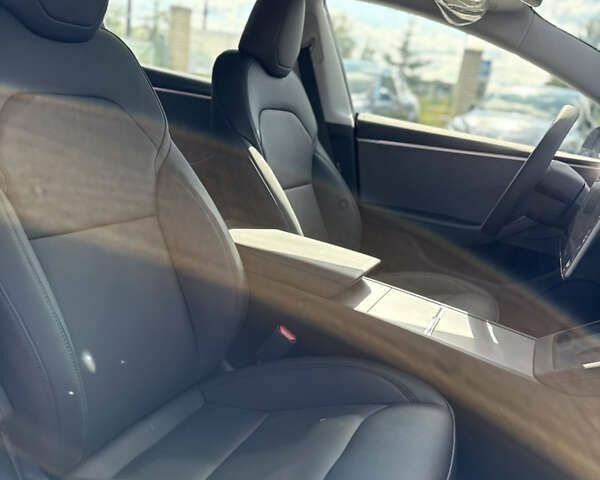 Тесла Модель 3, объемом двигателя 0 л и пробегом 1 тыс. км за 28900 $, фото 27 на Automoto.ua