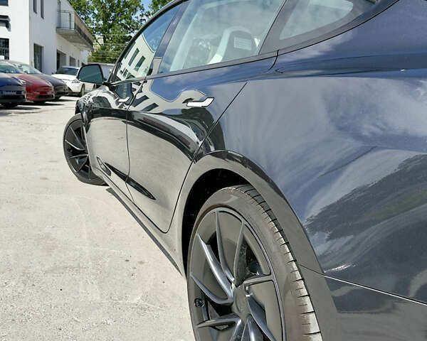 Тесла Модель 3, объемом двигателя 0 л и пробегом 1 тыс. км за 45900 $, фото 17 на Automoto.ua