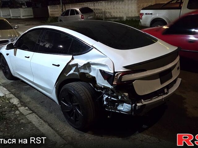 Тесла Модель 3, об'ємом двигуна 0.51 л та пробігом 20 тис. км за 33000 $, фото 2 на Automoto.ua