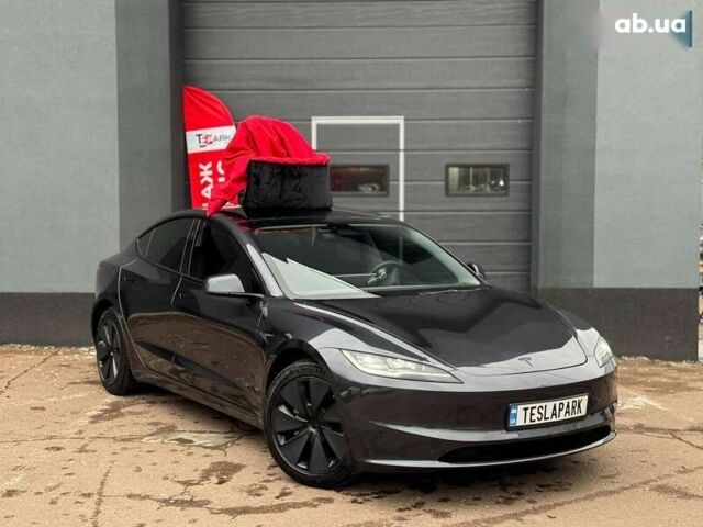 Тесла Модель 3, объемом двигателя 0 л и пробегом 12 тыс. км за 31999 $, фото 1 на Automoto.ua