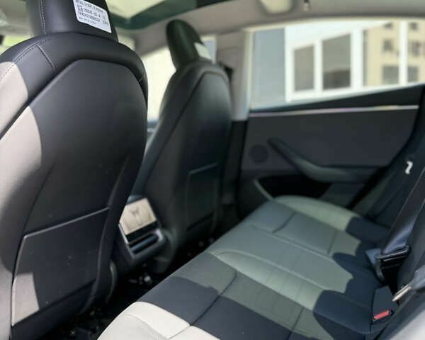 Тесла Модель 3, объемом двигателя 0 л и пробегом 1 тыс. км за 28600 $, фото 29 на Automoto.ua