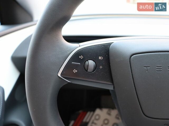 Тесла Модель 3, об'ємом двигуна 0 л та пробігом 8 тис. км за 28900 $, фото 13 на Automoto.ua