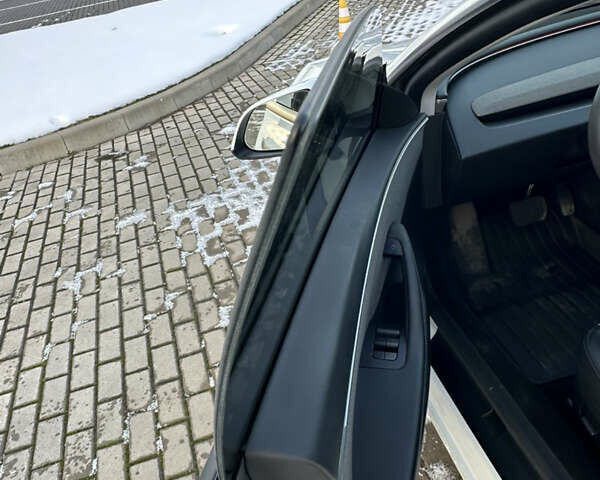 Тесла Модель 3, объемом двигателя 0 л и пробегом 21 тыс. км за 27500 $, фото 27 на Automoto.ua