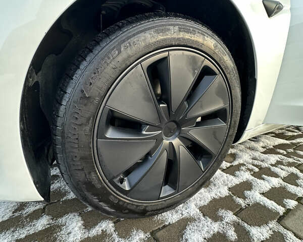 Тесла Модель 3, объемом двигателя 0 л и пробегом 21 тыс. км за 27500 $, фото 24 на Automoto.ua
