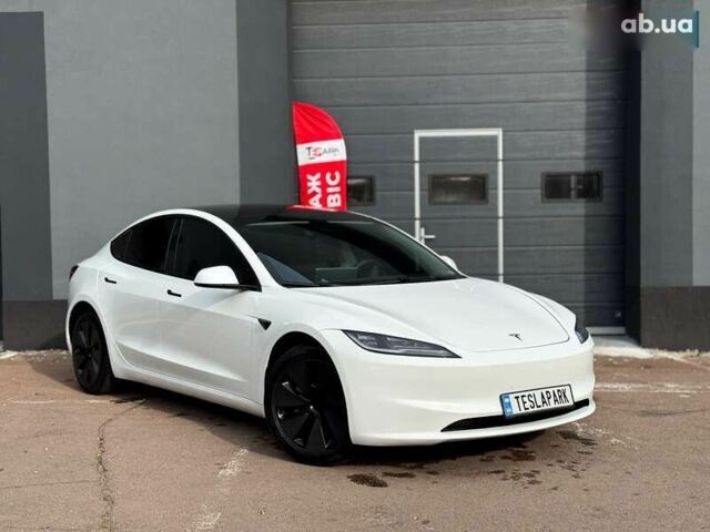 Тесла Модель 3, объемом двигателя 0 л и пробегом 7 тыс. км за 28999 $, фото 1 на Automoto.ua