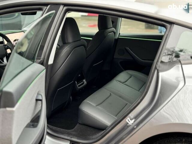 Тесла Модель 3, объемом двигателя 0 л и пробегом 2 тыс. км за 32999 $, фото 14 на Automoto.ua