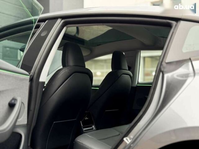 Тесла Модель 3, объемом двигателя 0 л и пробегом 2 тыс. км за 32999 $, фото 15 на Automoto.ua