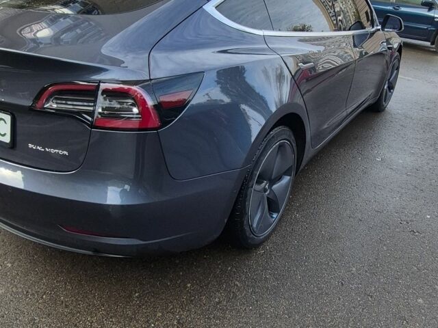 Сірий Тесла Модель 3, об'ємом двигуна 0 л та пробігом 120 тис. км за 19800 $, фото 14 на Automoto.ua