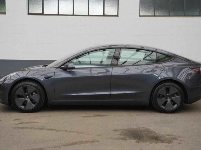 Сірий Тесла Модель 3, об'ємом двигуна 0 л та пробігом 45 тис. км за 20500 $, фото 2 на Automoto.ua