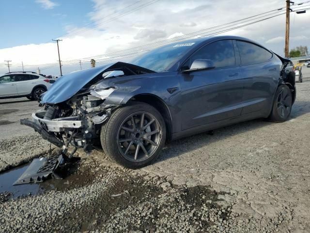 Сірий Тесла Модель 3, об'ємом двигуна 0 л та пробігом 75 тис. км за 8700 $, фото 1 на Automoto.ua