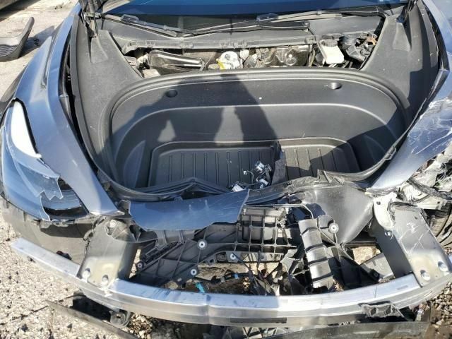 Сірий Тесла Модель 3, об'ємом двигуна 0 л та пробігом 75 тис. км за 8700 $, фото 9 на Automoto.ua