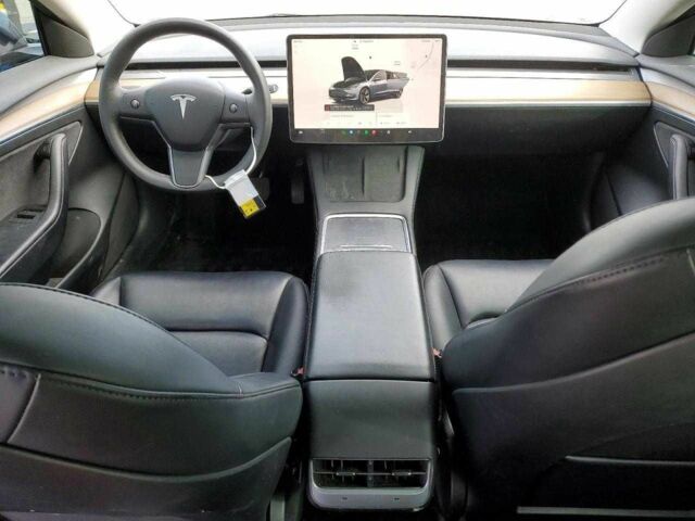 Серый Тесла Модель 3, объемом двигателя 0 л и пробегом 105 тыс. км за 4500 $, фото 7 на Automoto.ua