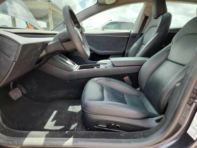 Сірий Тесла Модель 3, об'ємом двигуна 0 л та пробігом 28 тис. км за 9200 $, фото 6 на Automoto.ua
