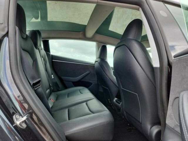 Сірий Тесла Модель 3, об'ємом двигуна 0 л та пробігом 28 тис. км за 9200 $, фото 9 на Automoto.ua