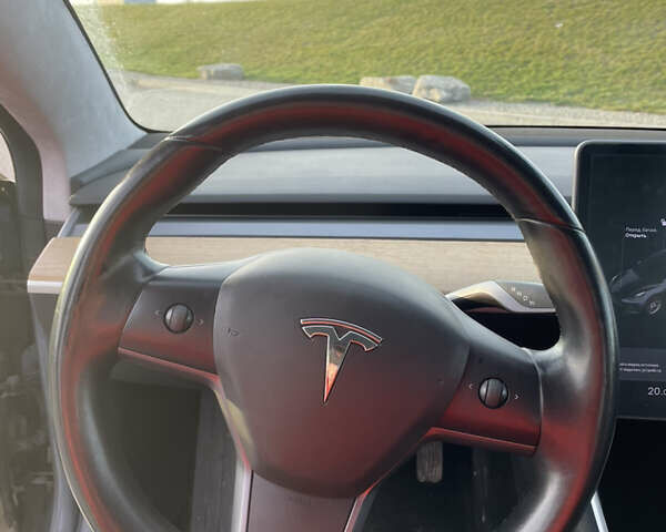 Сірий Тесла Модель 3, об'ємом двигуна 0 л та пробігом 103 тис. км за 22500 $, фото 11 на Automoto.ua