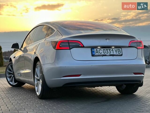 Серый Тесла Модель 3, объемом двигателя 0 л и пробегом 117 тыс. км за 17500 $, фото 9 на Automoto.ua