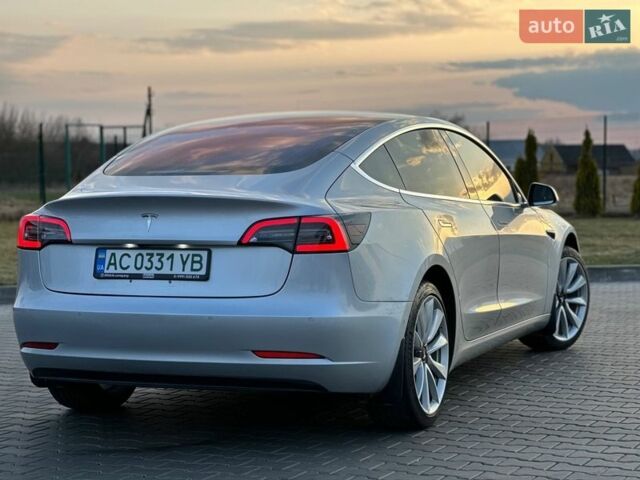 Серый Тесла Модель 3, объемом двигателя 0 л и пробегом 117 тыс. км за 17500 $, фото 10 на Automoto.ua