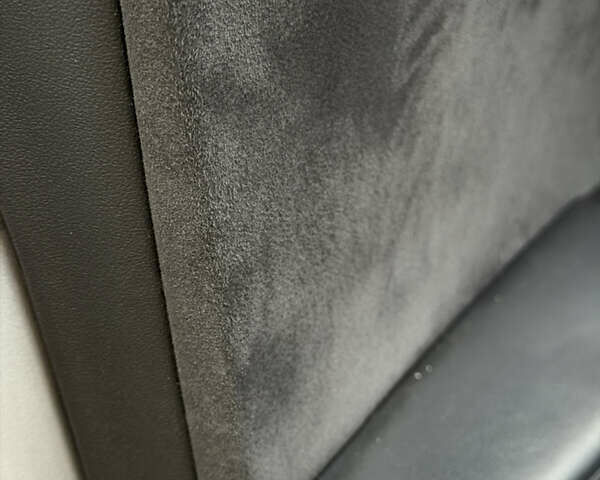 Серый Тесла Модель 3, объемом двигателя 0 л и пробегом 160 тыс. км за 17300 $, фото 5 на Automoto.ua