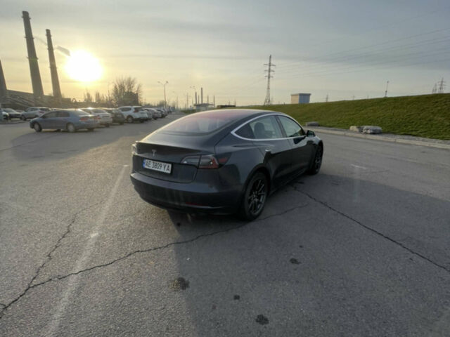 Сірий Тесла Модель 3, об'ємом двигуна 0 л та пробігом 103 тис. км за 22500 $, фото 17 на Automoto.ua