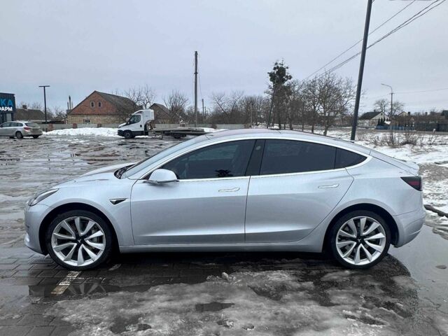 Сірий Тесла Модель 3, об'ємом двигуна 0 л та пробігом 117 тис. км за 16500 $, фото 2 на Automoto.ua