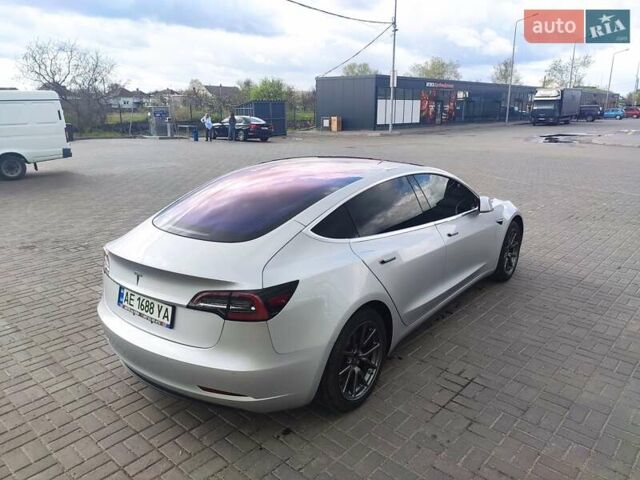 Сірий Тесла Модель 3, об'ємом двигуна 0 л та пробігом 168 тис. км за 16399 $, фото 26 на Automoto.ua