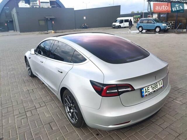 Сірий Тесла Модель 3, об'ємом двигуна 0 л та пробігом 168 тис. км за 16399 $, фото 31 на Automoto.ua