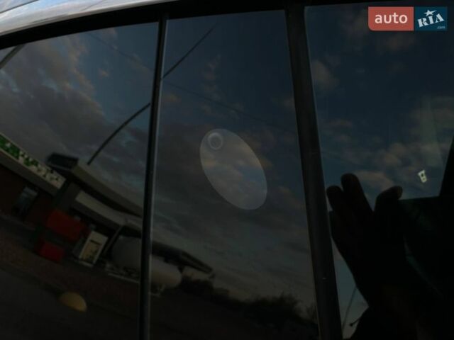 Серый Тесла Модель 3, объемом двигателя 0 л и пробегом 117 тыс. км за 17500 $, фото 19 на Automoto.ua