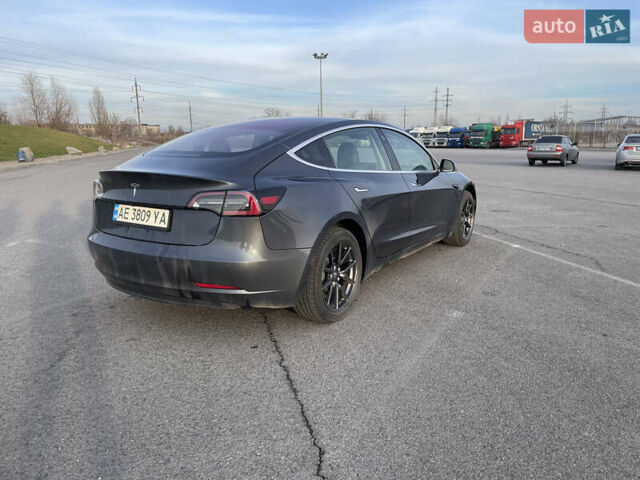 Сірий Тесла Модель 3, об'ємом двигуна 0 л та пробігом 103 тис. км за 22500 $, фото 4 на Automoto.ua