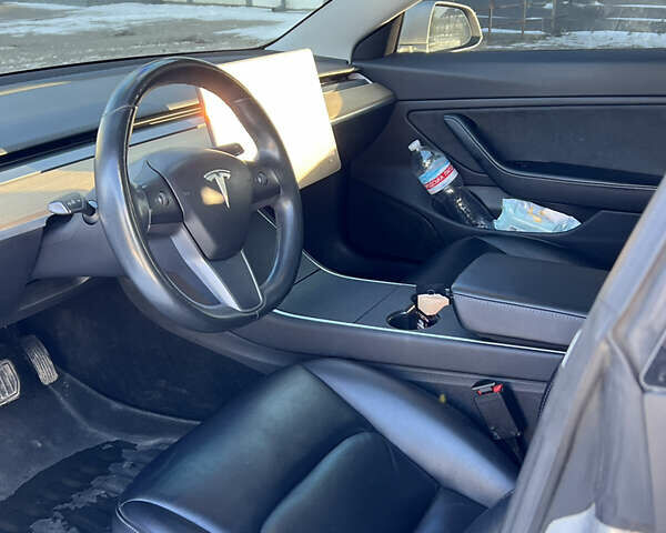 Сірий Тесла Модель 3, об'ємом двигуна 0 л та пробігом 215 тис. км за 15900 $, фото 8 на Automoto.ua