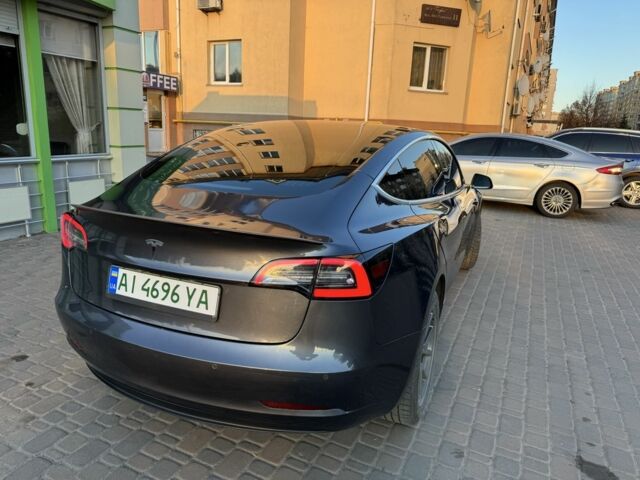 Серый Тесла Модель 3, объемом двигателя 0 л и пробегом 169 тыс. км за 14500 $, фото 4 на Automoto.ua
