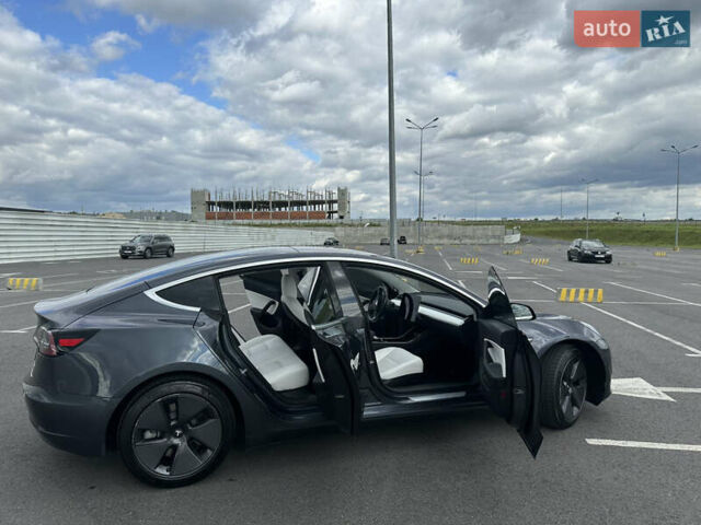 Сірий Тесла Модель 3, об'ємом двигуна 0 л та пробігом 145 тис. км за 18000 $, фото 18 на Automoto.ua