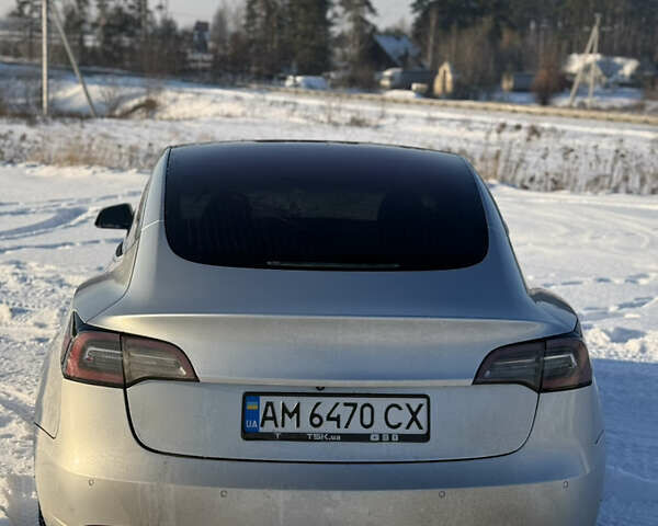 Сірий Тесла Модель 3, об'ємом двигуна 0 л та пробігом 180 тис. км за 14500 $, фото 6 на Automoto.ua
