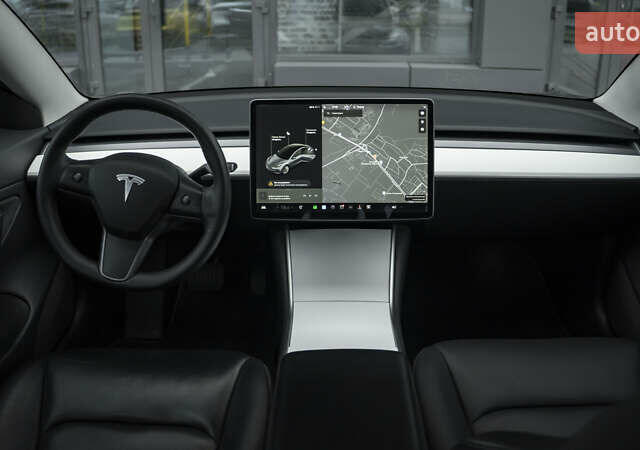Сірий Тесла Модель 3, об'ємом двигуна 0 л та пробігом 150 тис. км за 19000 $, фото 25 на Automoto.ua