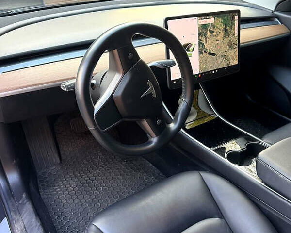 Сірий Тесла Модель 3, об'ємом двигуна 0 л та пробігом 90 тис. км за 11999 $, фото 8 на Automoto.ua