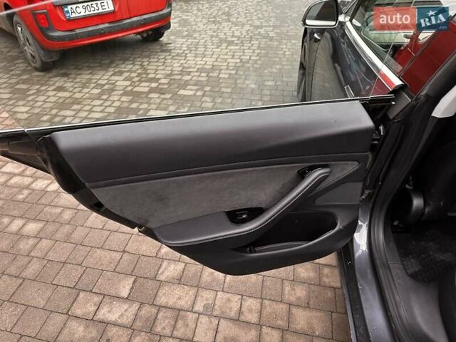 Сірий Тесла Модель 3, об'ємом двигуна 0 л та пробігом 224 тис. км за 13800 $, фото 41 на Automoto.ua