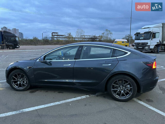 Сірий Тесла Модель 3, об'ємом двигуна 0 л та пробігом 82 тис. км за 15999 $, фото 5 на Automoto.ua