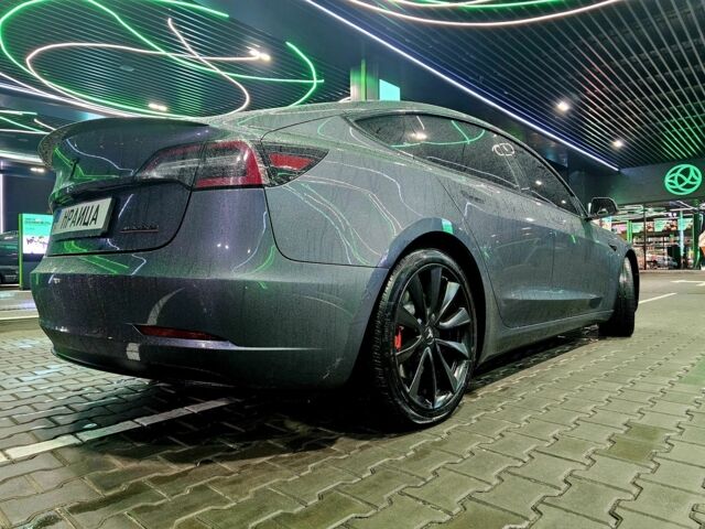 Серый Тесла Модель 3, объемом двигателя 0 л и пробегом 95 тыс. км за 22000 $, фото 23 на Automoto.ua