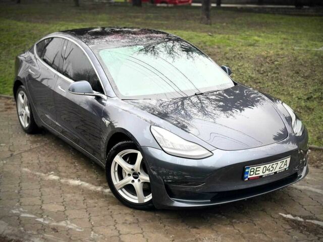 Сірий Тесла Модель 3, об'ємом двигуна 0 л та пробігом 285 тис. км за 14000 $, фото 2 на Automoto.ua