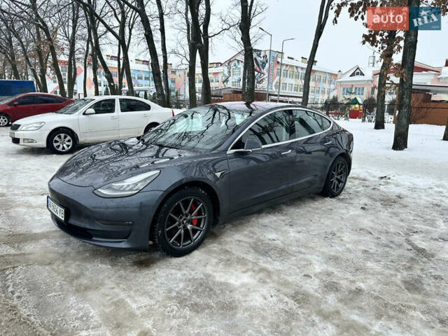 Серый Тесла Модель 3, объемом двигателя 0 л и пробегом 165 тыс. км за 16500 $, фото 5 на Automoto.ua