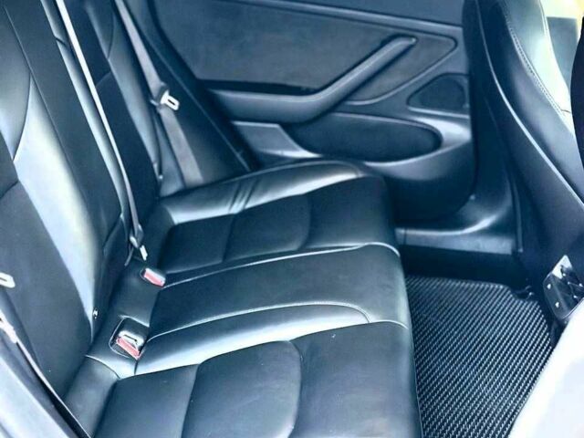 Сірий Тесла Модель 3, об'ємом двигуна 0 л та пробігом 285 тис. км за 14000 $, фото 6 на Automoto.ua