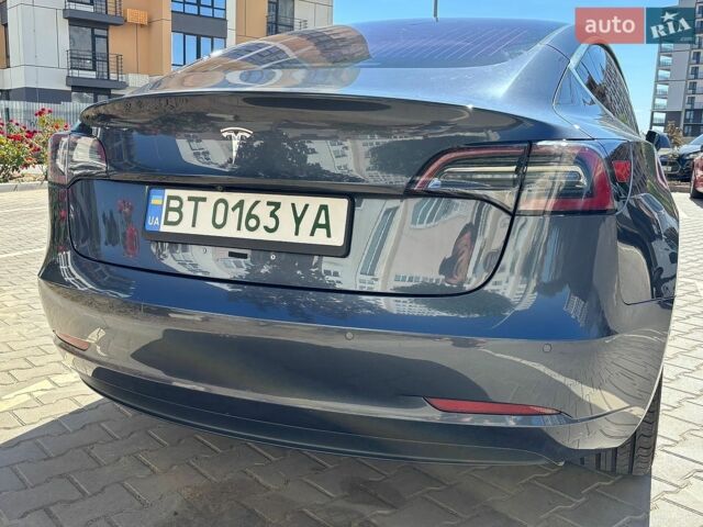 Сірий Тесла Модель 3, об'ємом двигуна 0 л та пробігом 157 тис. км за 15100 $, фото 17 на Automoto.ua