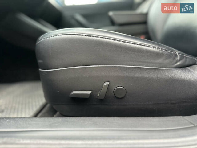 Сірий Тесла Модель 3, об'ємом двигуна 0 л та пробігом 150 тис. км за 13999 $, фото 12 на Automoto.ua