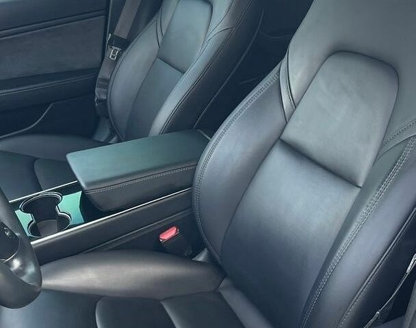 Сірий Тесла Модель 3, об'ємом двигуна 0 л та пробігом 212 тис. км за 16300 $, фото 24 на Automoto.ua